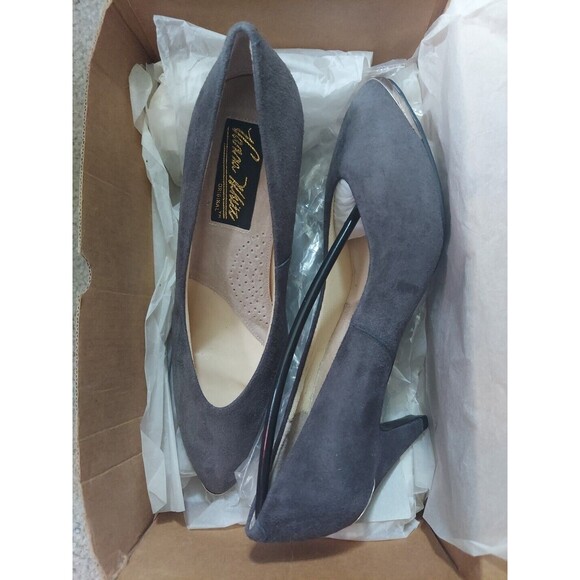 New In Box Women's Size 7 Vanna White Gray Heels Silver Tips Suede Pumps Shoes - Picture 2 of 10